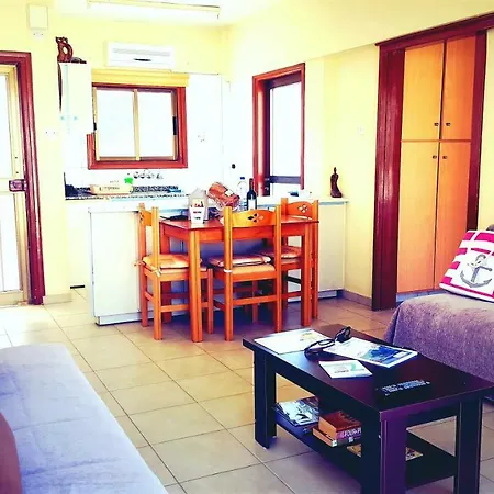 1bdr Apt In The Heart Of Protaras,2' To Fig Tree! פרוטאראס