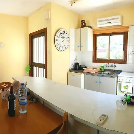 1bdr Apt In The Heart Of Protaras,2' To Fig Tree!